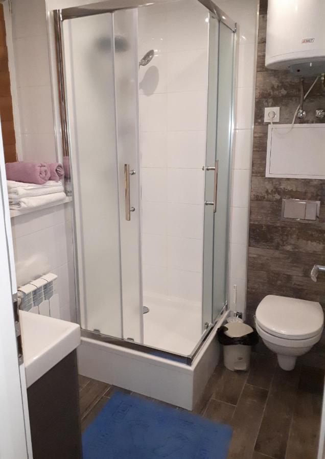 Apartamenty Centrum Panoramiczna Mala Dwojka Swan Labedz Promenada Klimatyzacja Lodowa Келце Екстериор снимка