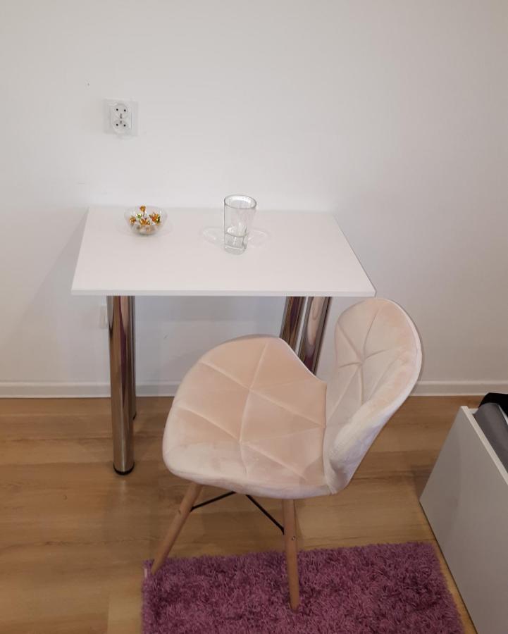 Apartamenty Centrum Panoramiczna Mala Dwojka Swan Labedz Promenada Klimatyzacja Lodowa Келце Екстериор снимка